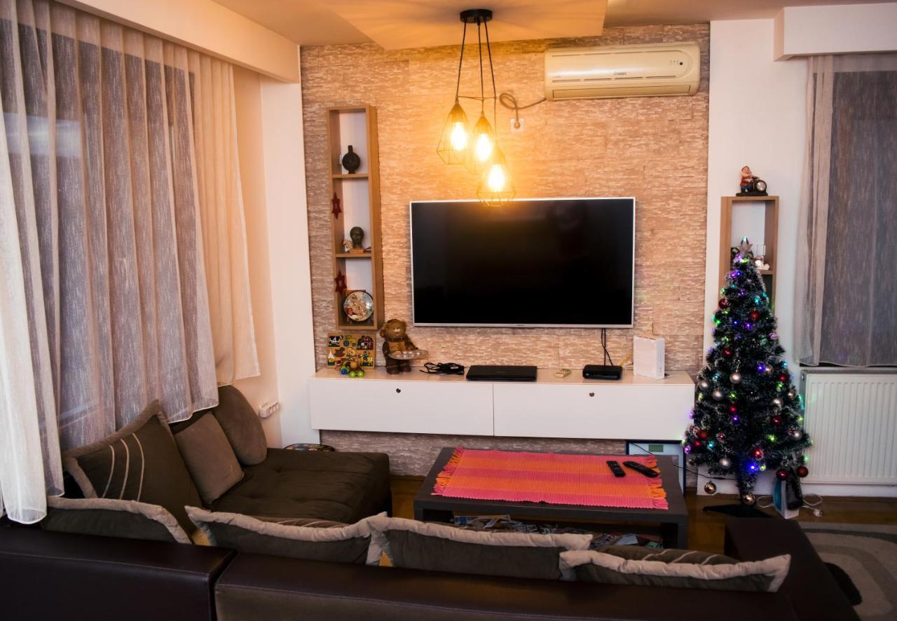 Apartment Aleksija Nis Luaran gambar