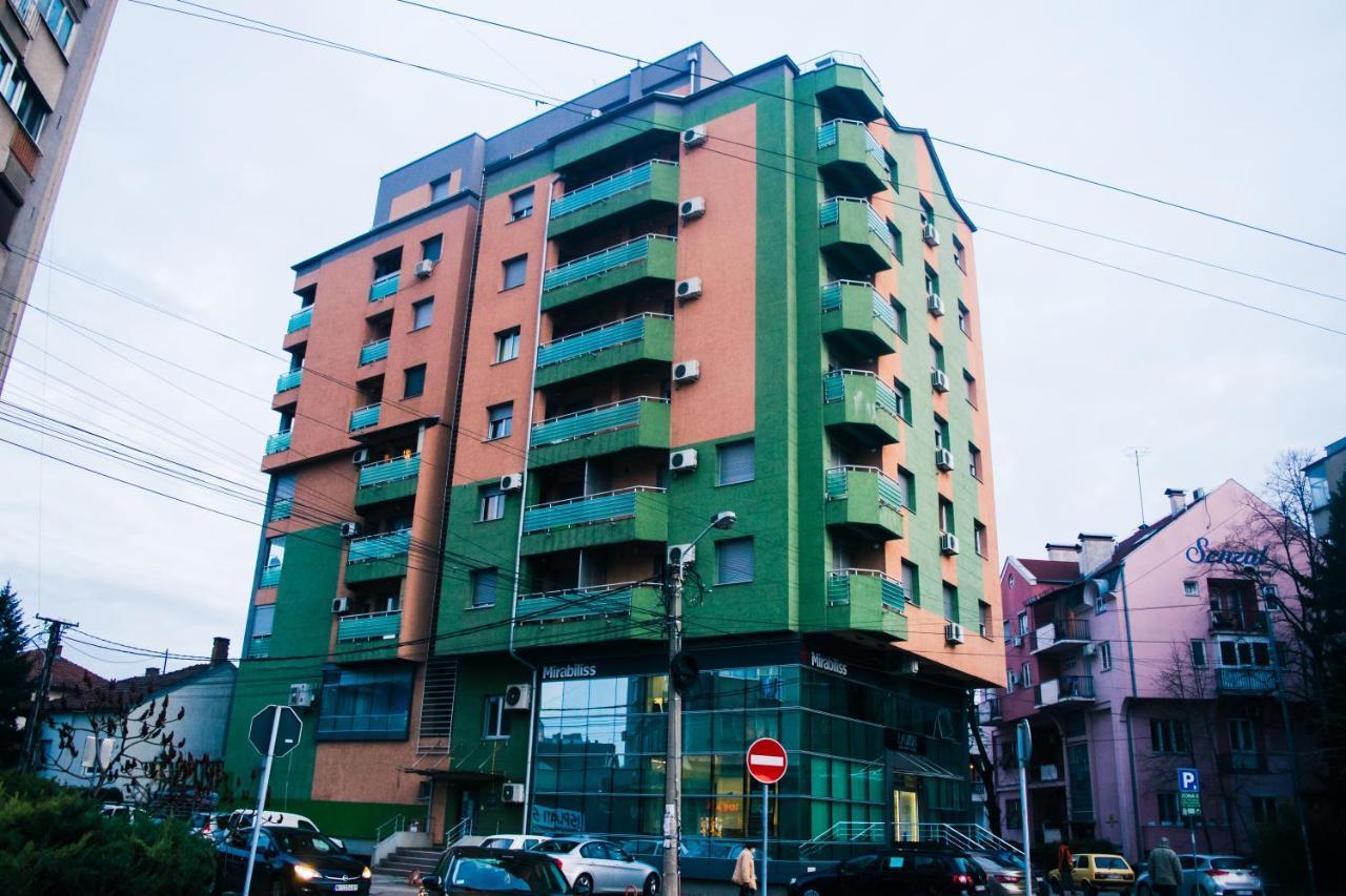 Apartment Aleksija Nis Luaran gambar
