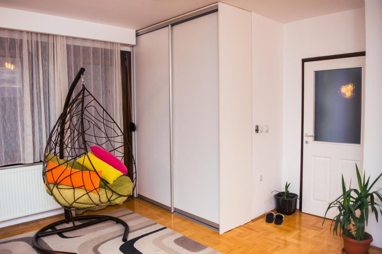 Apartment Aleksija Nis Luaran gambar