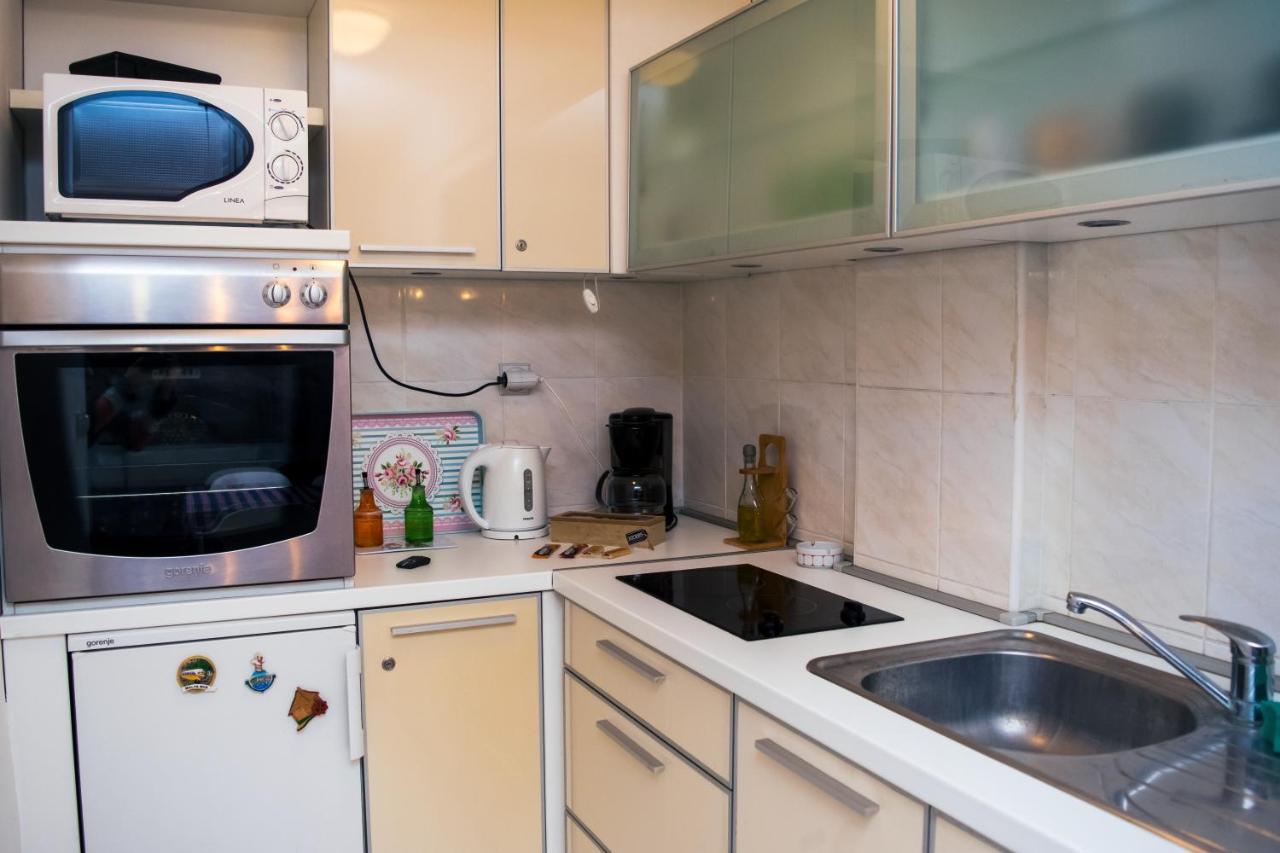 Apartment Aleksija Nis Luaran gambar